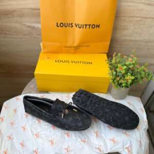 LOUIS VUITTON MOCCASINS Ultra Luxuary Loafer shoe Black At Premium Quality